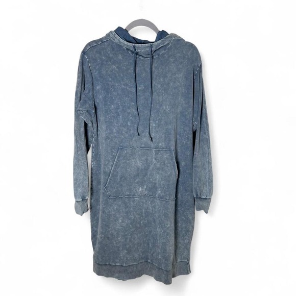 torrid Dresses & Skirts - Torrid Long Sleeve Hoodie Shirt Dress Sz 0‎ L 12 Blue Stone Wash Item